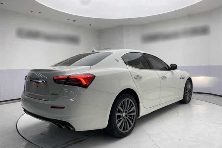 Used Maserati Ghibli 2021 2.0T Sharp Edition Exterior 5