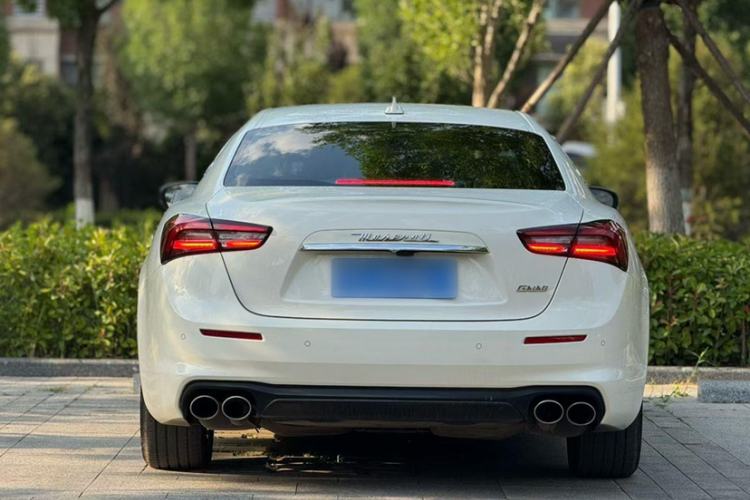 Used Maserati Ghibli 2021 2.0T Sharp Edition Exterior 5