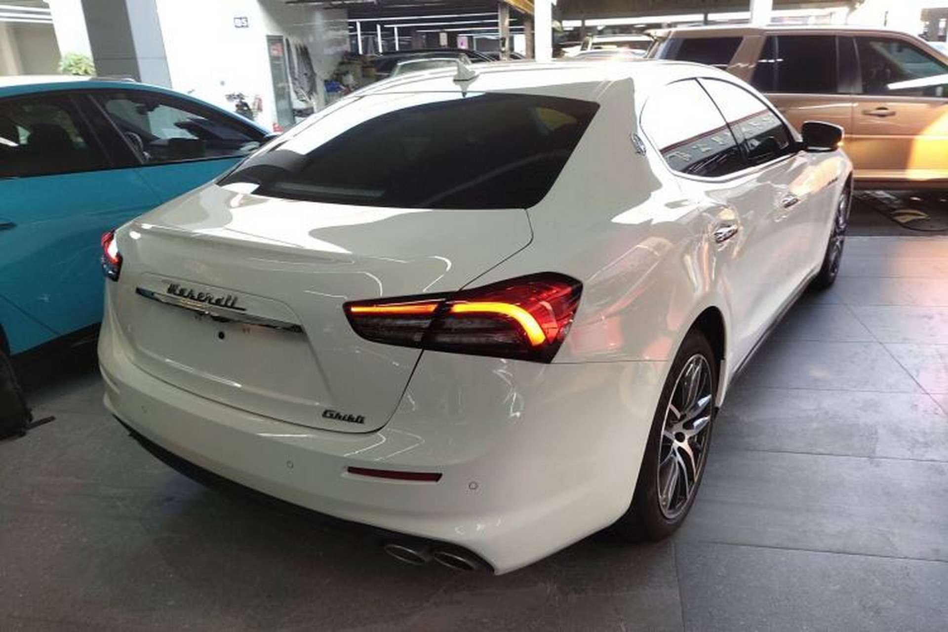 Used Maserati Ghibli 2021 2.0T Sharp Edition Exterior 6
