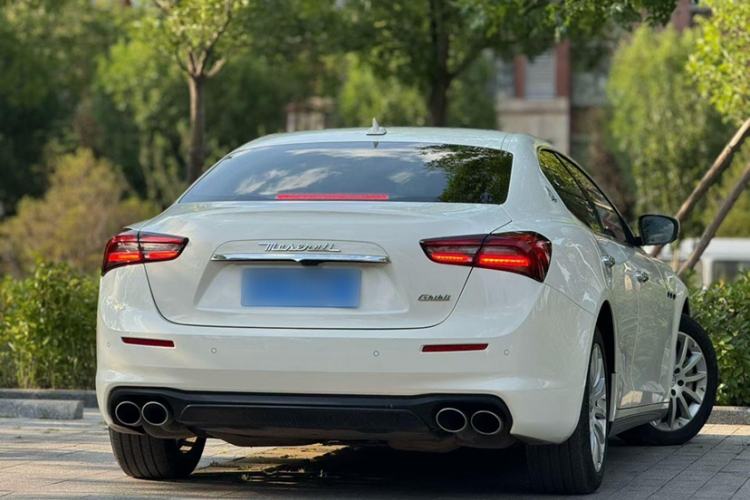 Used Maserati Ghibli 2021 2.0T Sharp Edition Exterior 7