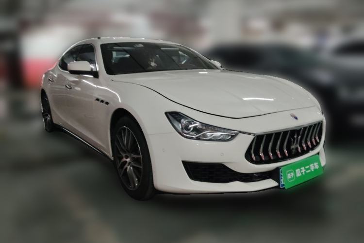 Used Maserati Ghibli 2021 Hybrid 2.0T Fenice Limited Edition Front Right 45 Deg