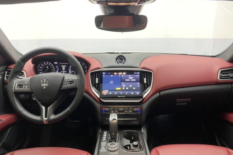 Used Maserati Ghibli 2021 2.0T Sharp Edition Interior 1