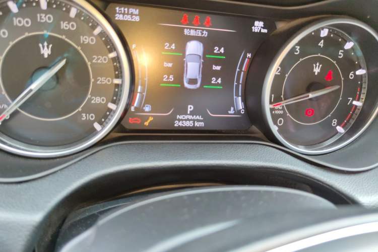 Used Maserati Ghibli 2021 2.0T Sharp Edition Odometer Close Up