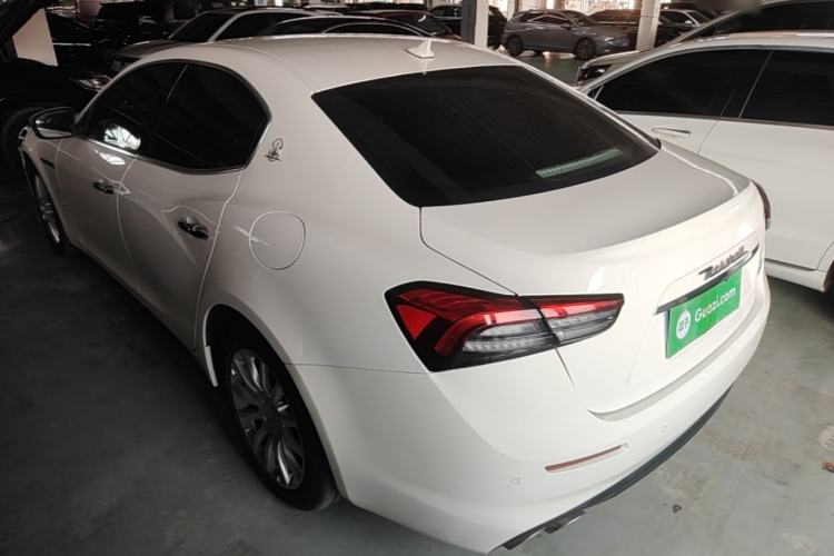 Used Maserati Ghibli 2021 2.0T Sharp Edition Rear Left 45 Deg