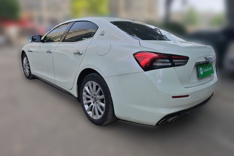 Used Maserati Ghibli 2021 2.0T Sharp Edition Rear Left 45 Deg
