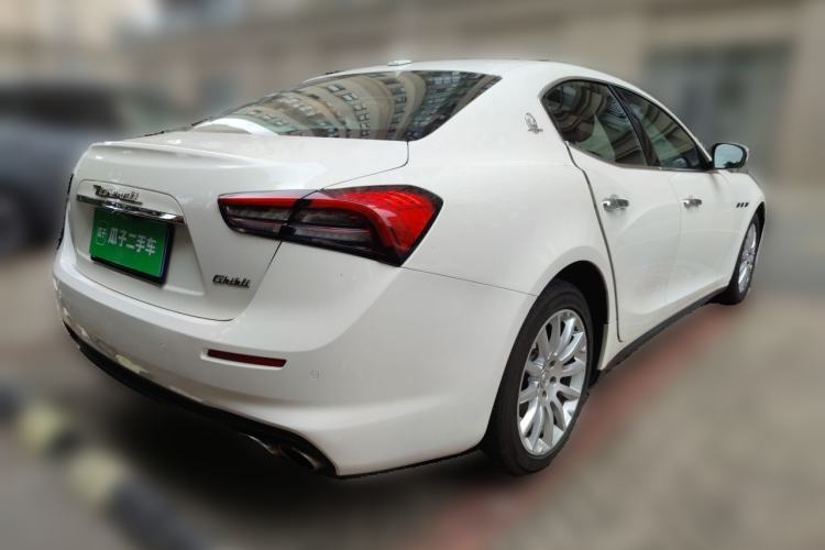 Used Maserati Ghibli 2021 2.0T Sharp Edition Rear Right 45 Deg