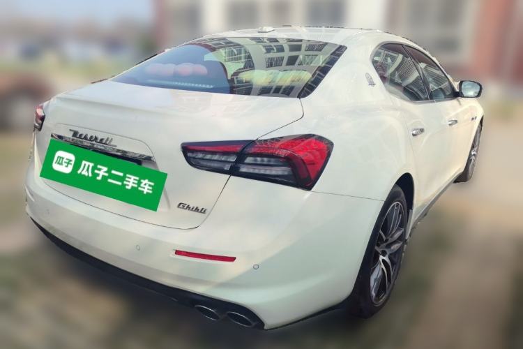 Used Maserati Ghibli 2021 2.0T Sharp Edition Rear Right 45 Deg