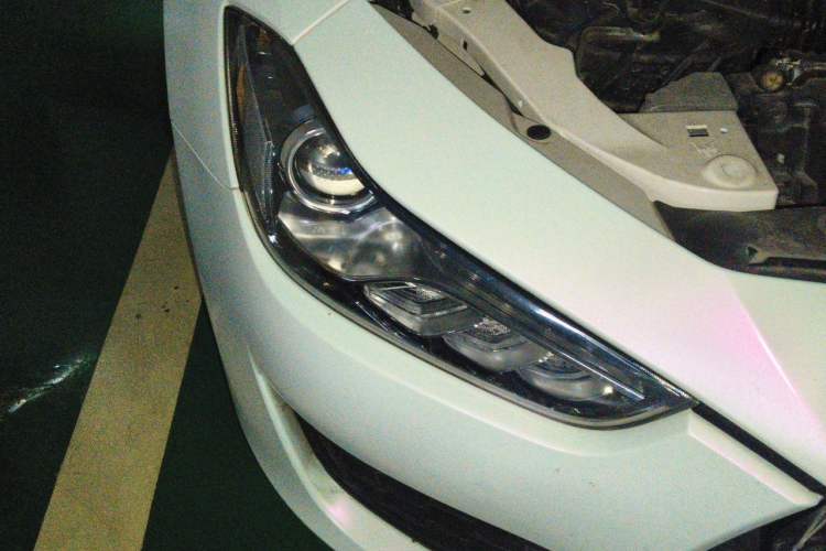 Used Maserati Ghibli 2021 2.0T Sharp Edition Right Front Headlight