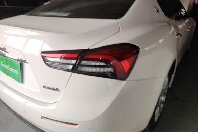 Used Maserati Ghibli 2021 2.0T Sharp Edition Right Rear Taillight