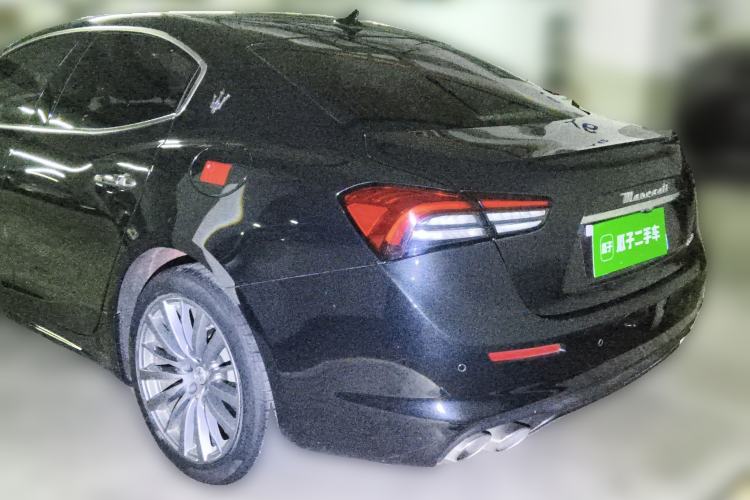Used Maserati Ghibli 2022 2.0T GT Sharp Edition Rear Left 45 Deg