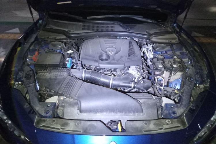 Used Maserati Ghibli 2022 2.0T GT Sharp Edition Engine Bay