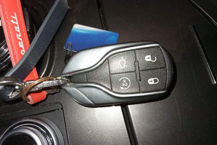 Used Maserati Ghibli 2022 2.0T GT Sharp Edition Vehicle Key