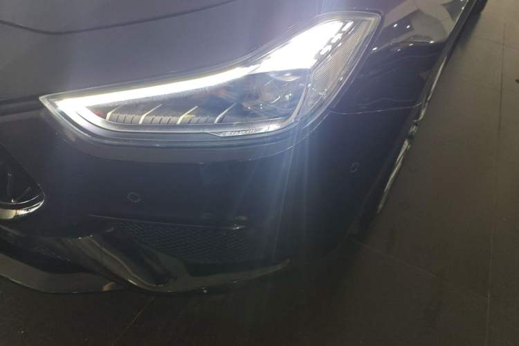Used Maserati Ghibli 2022 3.0T Modena Left Front Headlight