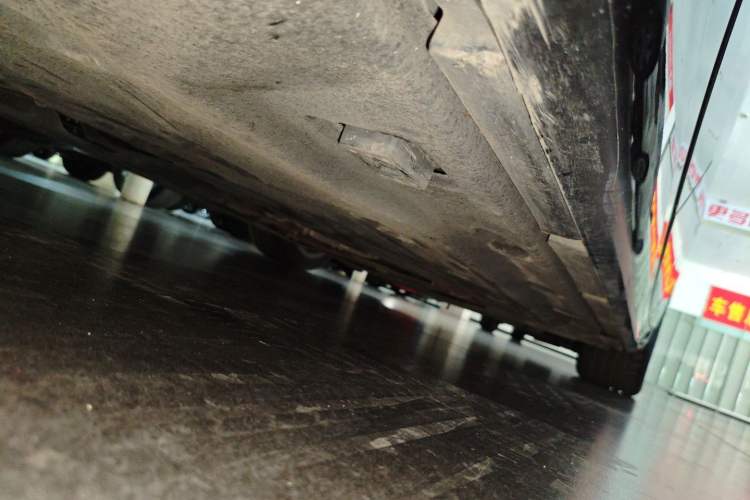 Used Maserati Ghibli 2022 3.0T Modena Right Side Sill
