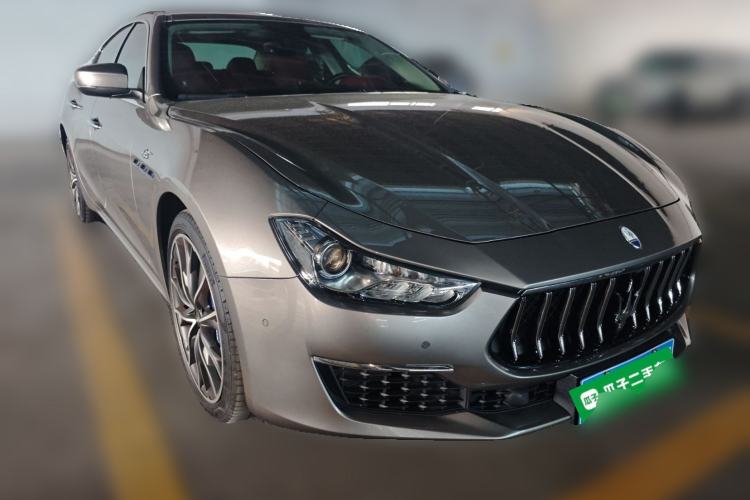 Used Maserati Ghibli 2022 2.0T GT Sharp Edition Front Right 45 Deg