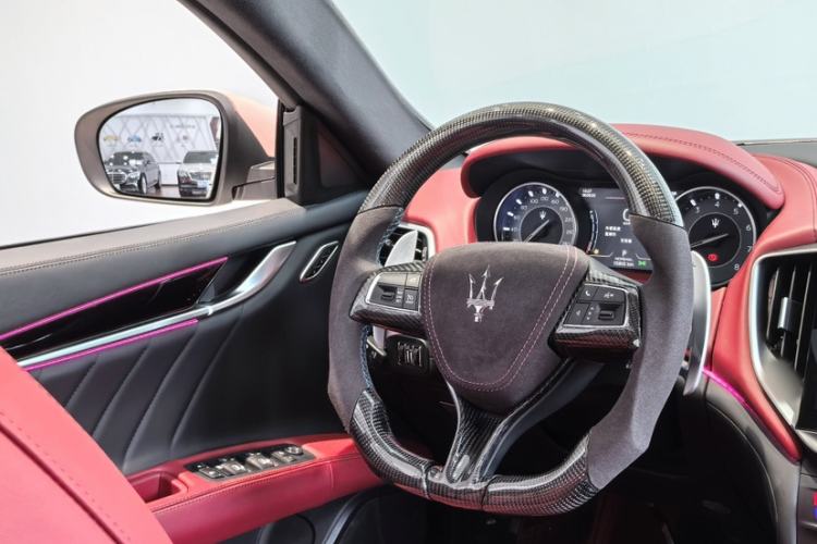 Used Maserati Ghibli 2022 3.0T Modena Interior 2