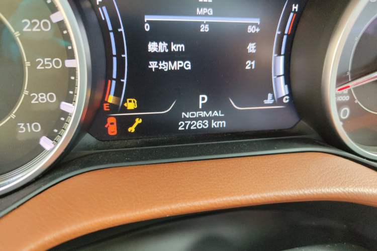 Used Maserati Ghibli 2022 2.0T GT Sharp Edition Odometer Close Up