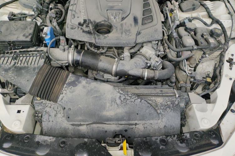 Used Maserati Ghibli 2022 2.0T GT Sharp Edition Engine Bay