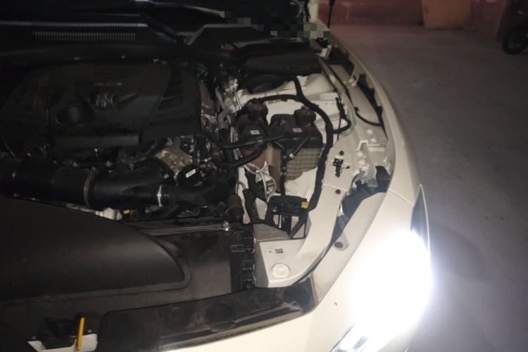 Used Maserati Ghibli 2022 2.0T GT Sharp Edition Engine Bay Left