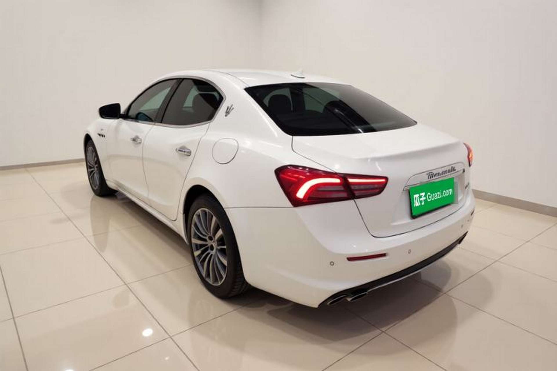 Used Maserati Ghibli 2022 2.0T GT Sharp Edition Exterior 2
