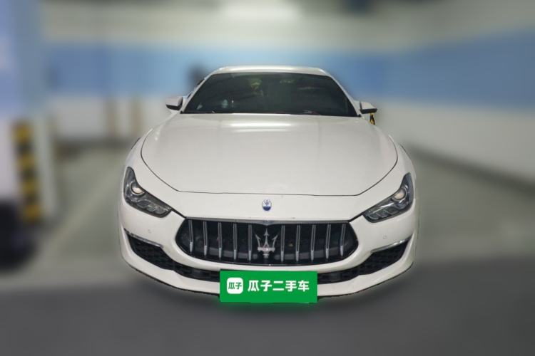 Used Maserati Ghibli 2022 2.0T GT Sharp Edition Front