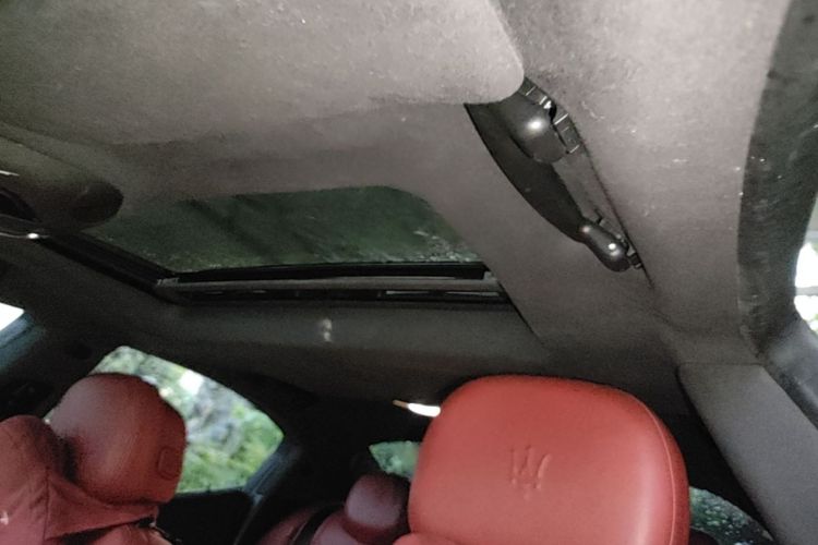 Used Maserati Ghibli 2022 2.0T GT Sharp Edition Headliner