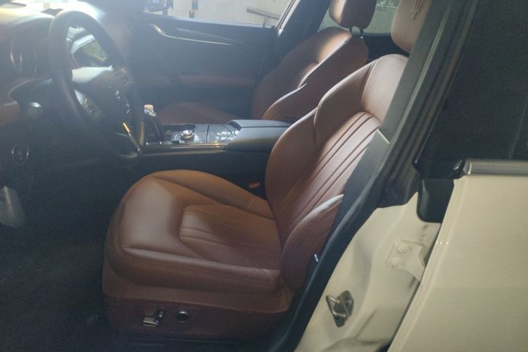 Used Maserati Ghibli 2022 2.0T GT Sharp Edition Left Front Seat