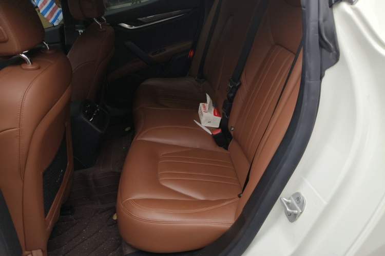 Used Maserati Ghibli 2022 2.0T GT Sharp Edition Left Rear Seat