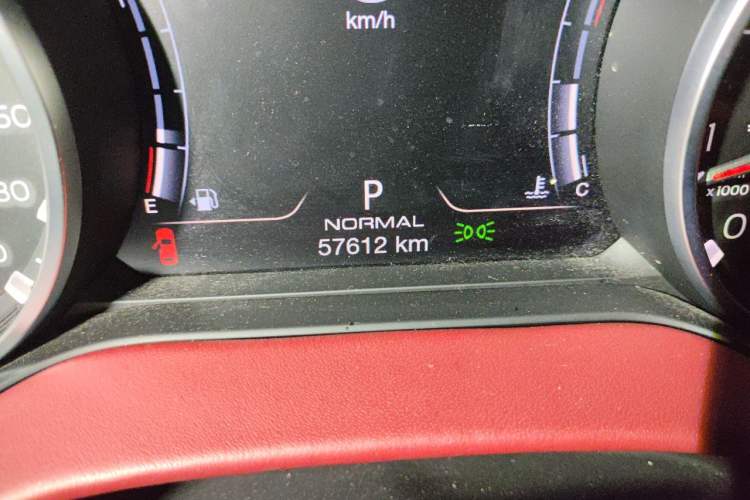 Used Maserati Ghibli 2022 2.0T GT Sharp Edition Odometer Close Up