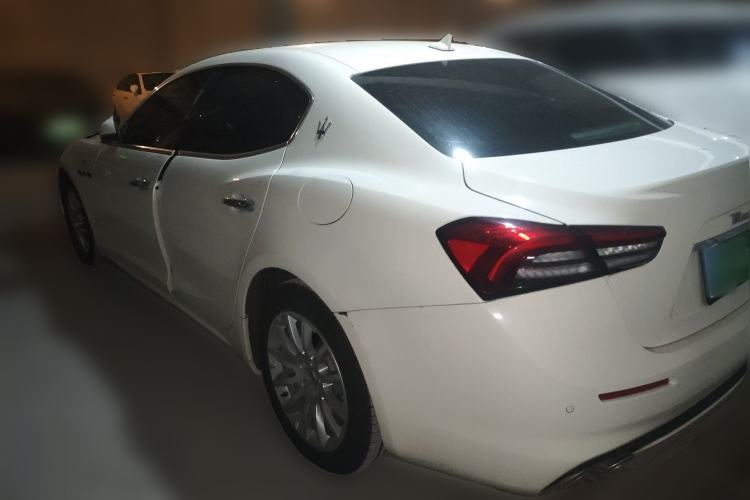 Used Maserati Ghibli 2022 2.0T GT Sharp Edition Rear Left 45 Deg