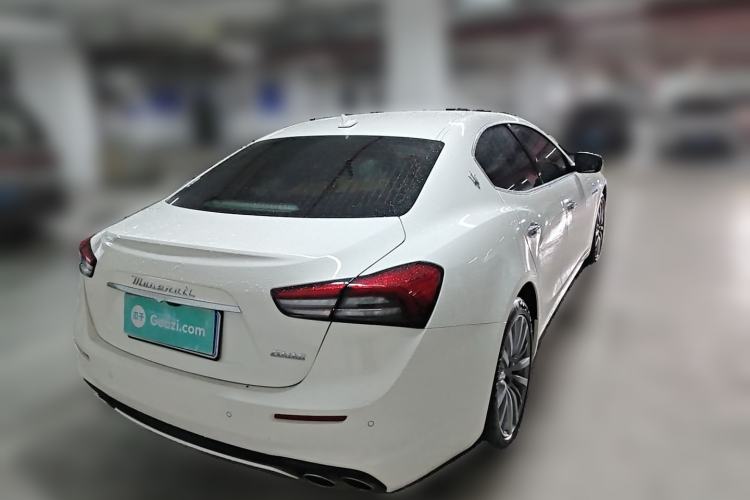 Used Maserati Ghibli 2022 2.0T GT Sharp Edition Rear Right 45 Deg