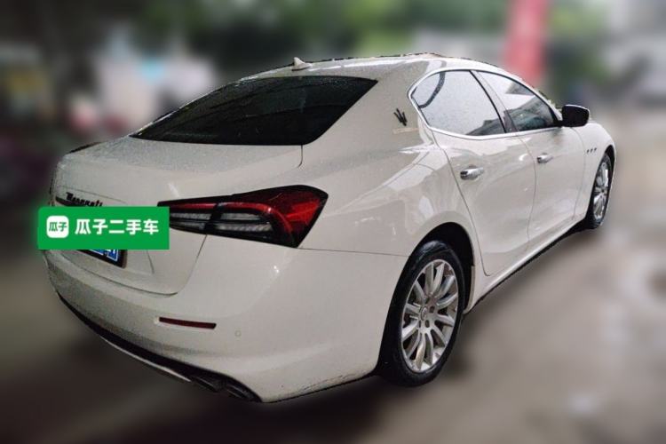 Used Maserati Ghibli 2022 2.0T GT Sharp Edition Rear Right 45 Deg
