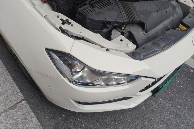 Used Maserati Ghibli 2022 2.0T GT Sharp Edition Right Front Headlight