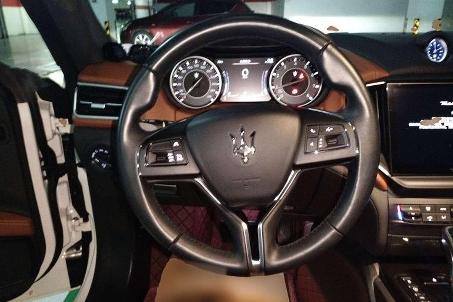 Used Maserati Ghibli 2022 2.0T GT Sharp Edition Steering Wheel