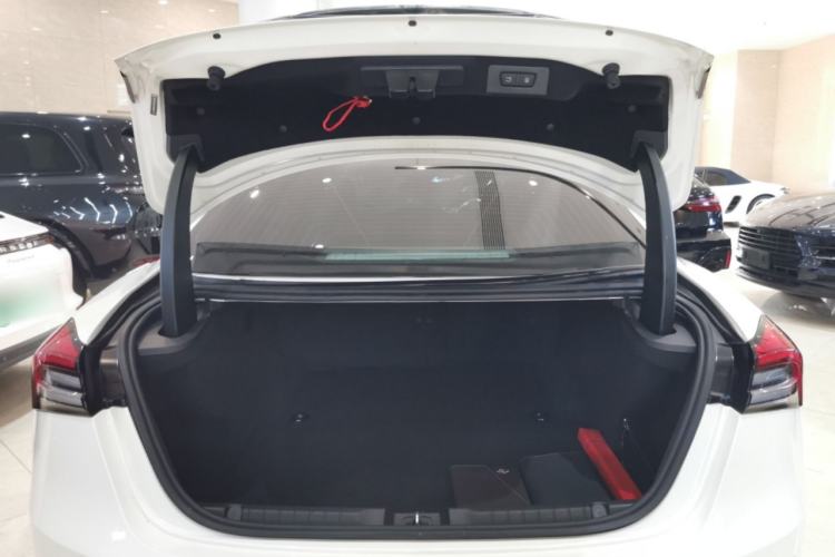 Used Maserati Ghibli 2022 3.0T Modena Trunk