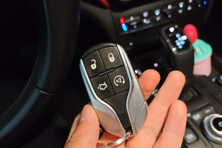 Used Maserati Ghibli 2022 2.0T GT Sharp Edition Vehicle Key