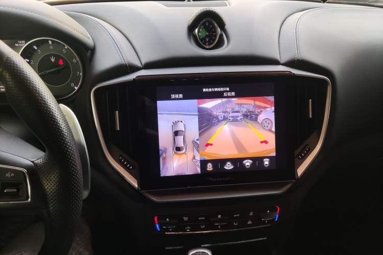 Used Maserati Ghibli 2022 3.0T Modena Audio And AC Panel