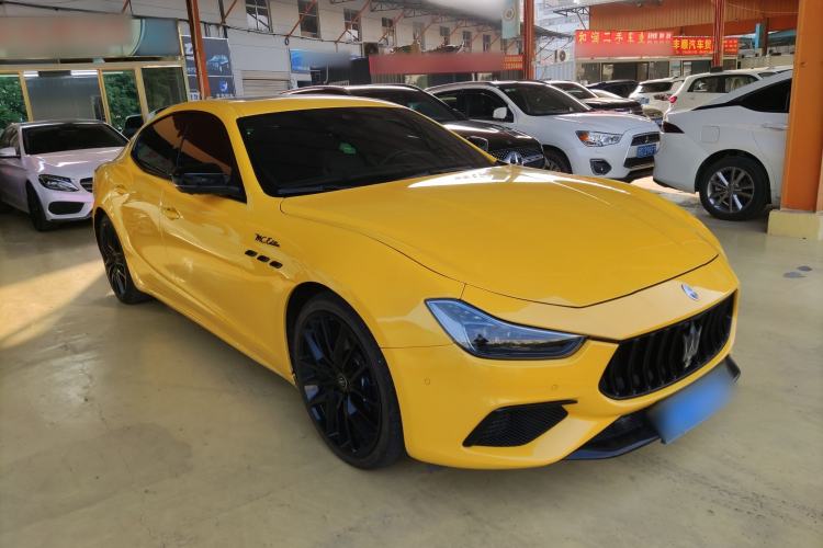 Used Maserati Ghibli 2022 3.0T Modena Front Right 45 Deg