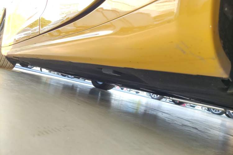 Used Maserati Ghibli 2022 3.0T Modena Left Side Sill