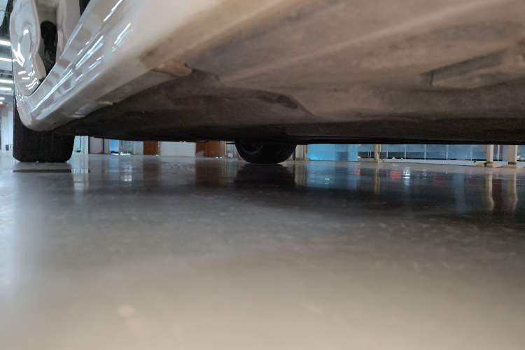 Used Maserati Ghibli 2023 2.0T GT Right Side Sill