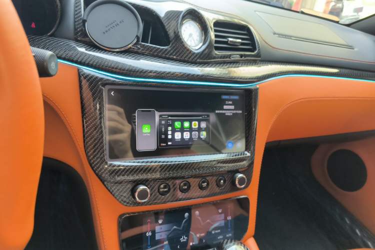 Used Maserati GranCabrio 2012 4.7L Sport Audio And AC Panel