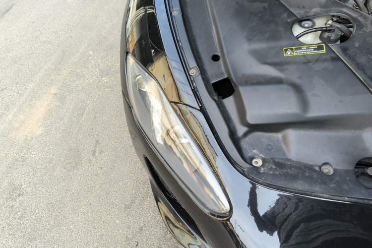 Used Maserati GranCabrio 2012 4.7L Sport Right Front Headlight