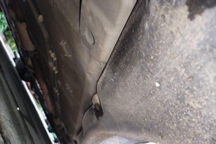 Used Maserati GranTurismo 2007 4.2L Standard Edition Chassis Rear Right