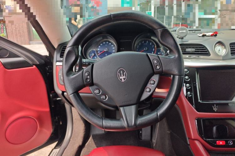 Used Maserati GranTurismo 2007 4.2L Standard Edition Steering Wheel