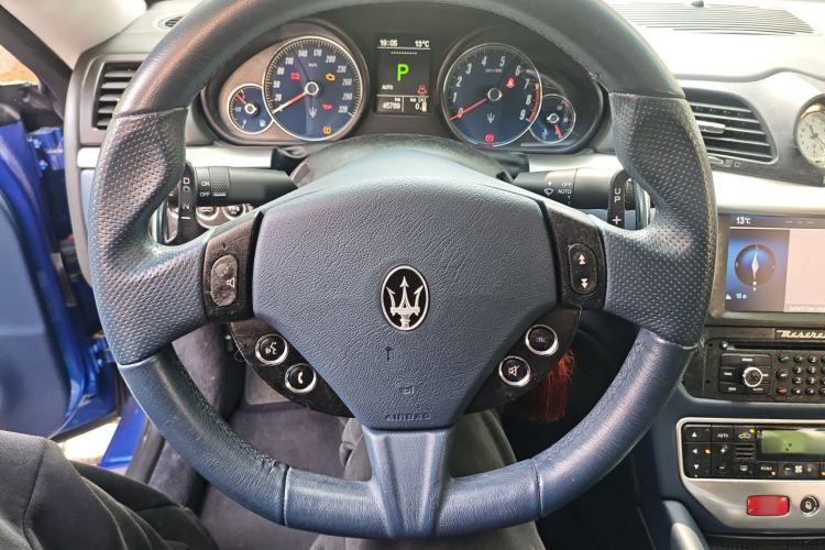 Used Maserati GranTurismo 2007 4.2L Standard Edition Steering Wheel