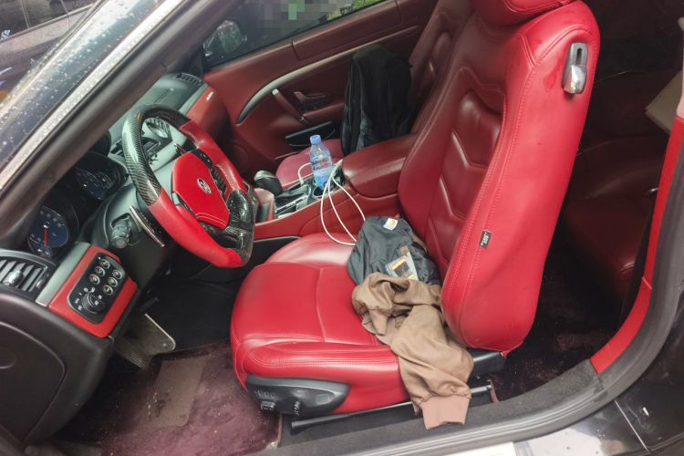 Used Maserati GranTurismo 2007 4.2L Standard Edition Left Front Seat