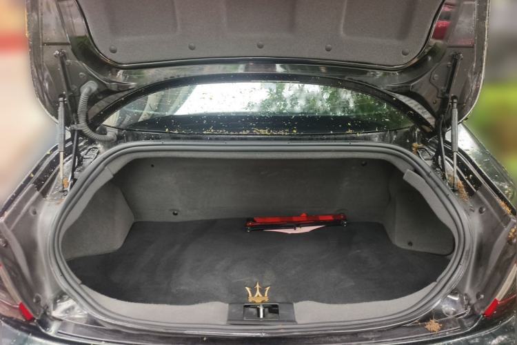 Used Maserati GranTurismo 2007 4.2L Standard Edition Trunk