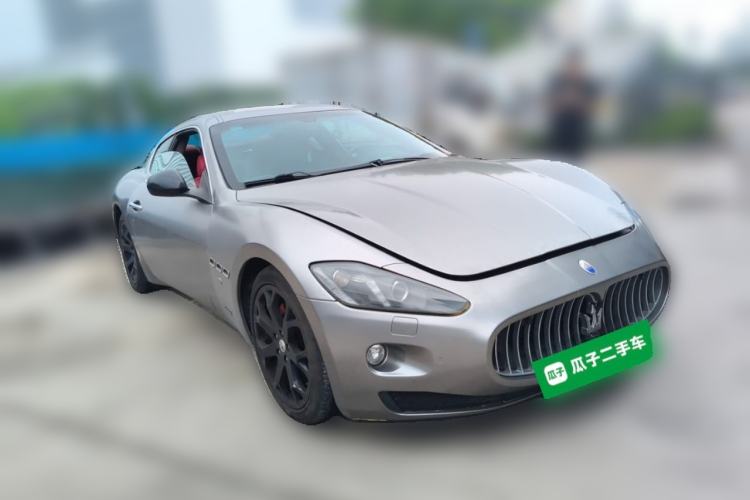 Used Maserati GranTurismo 2007 4.2L Standard Edition Front Right 45 Deg