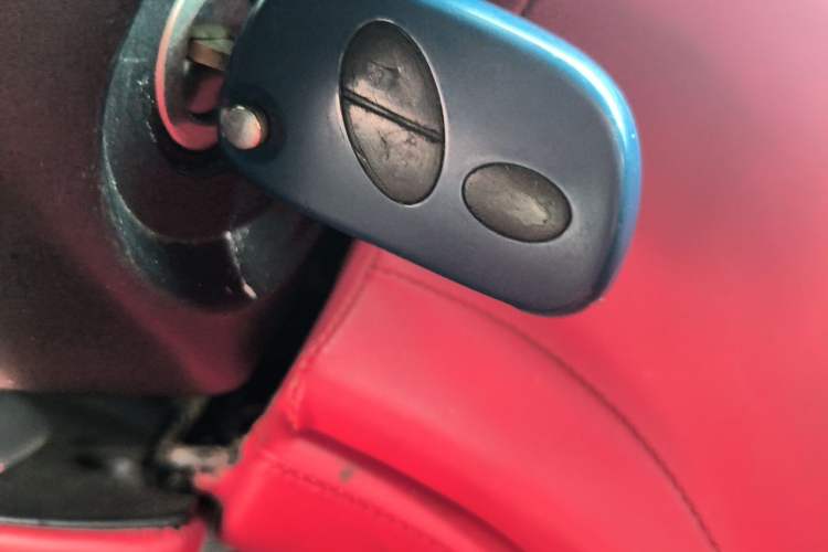 Used Maserati GranTurismo 2007 4.2L Standard Edition Vehicle Key