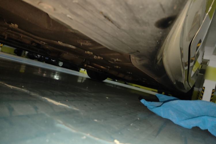Used Maserati GranTurismo 2007 4.2L Standard Edition Chassis Rear Right